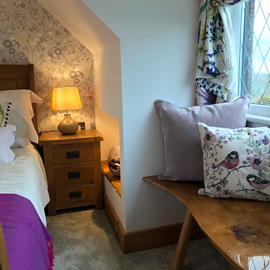 Lon y Traeth Bed & Breakfast