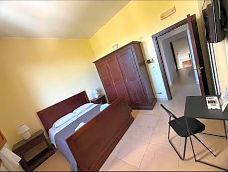 Triple Room with Pool View