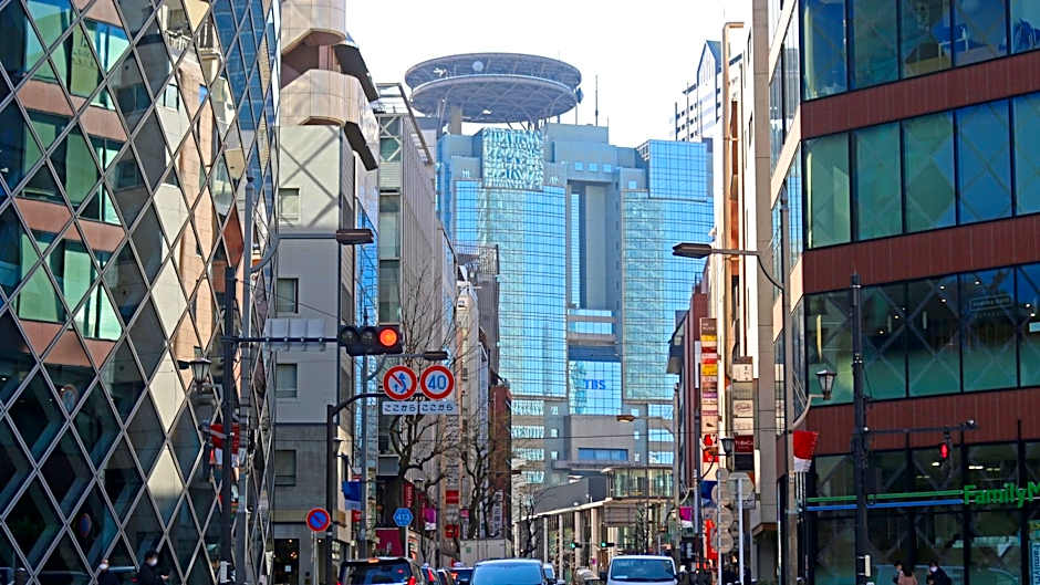 The B Akasaka