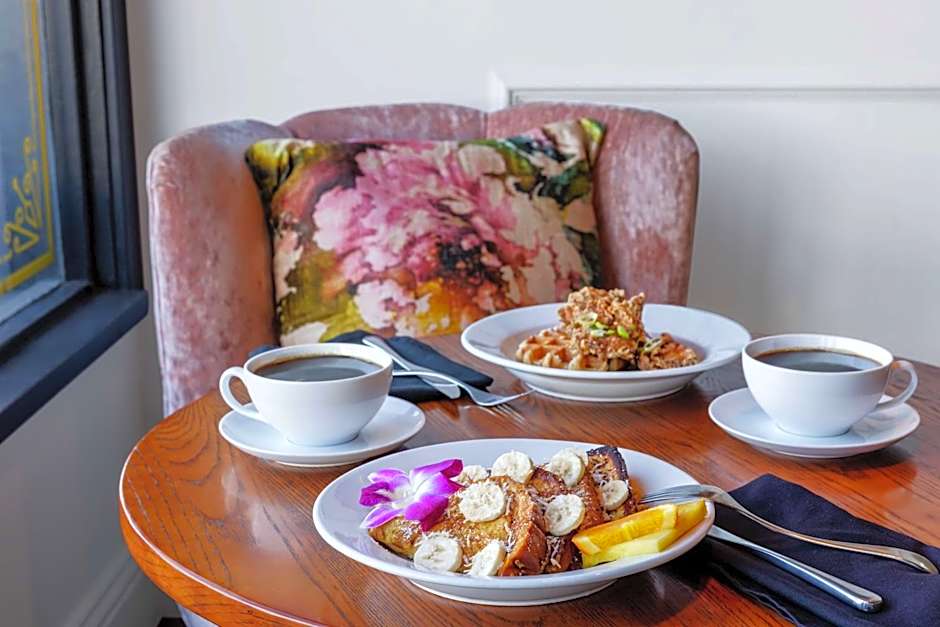 The Fin Hotel, Tapestry Collection by Hilton