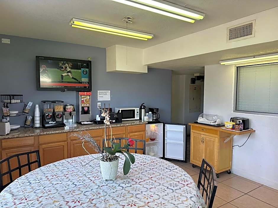 Americas Best Value Inn & Suites Groves Port Arthur