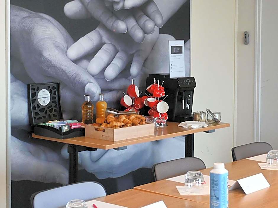 ibis Laval Le Relais D'Armor