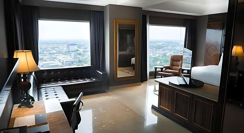 Myko Hotel & Convention Center Makassar