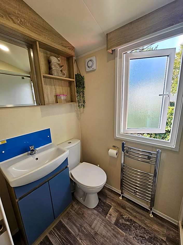 Haven Golden Sands Holly Drive 24