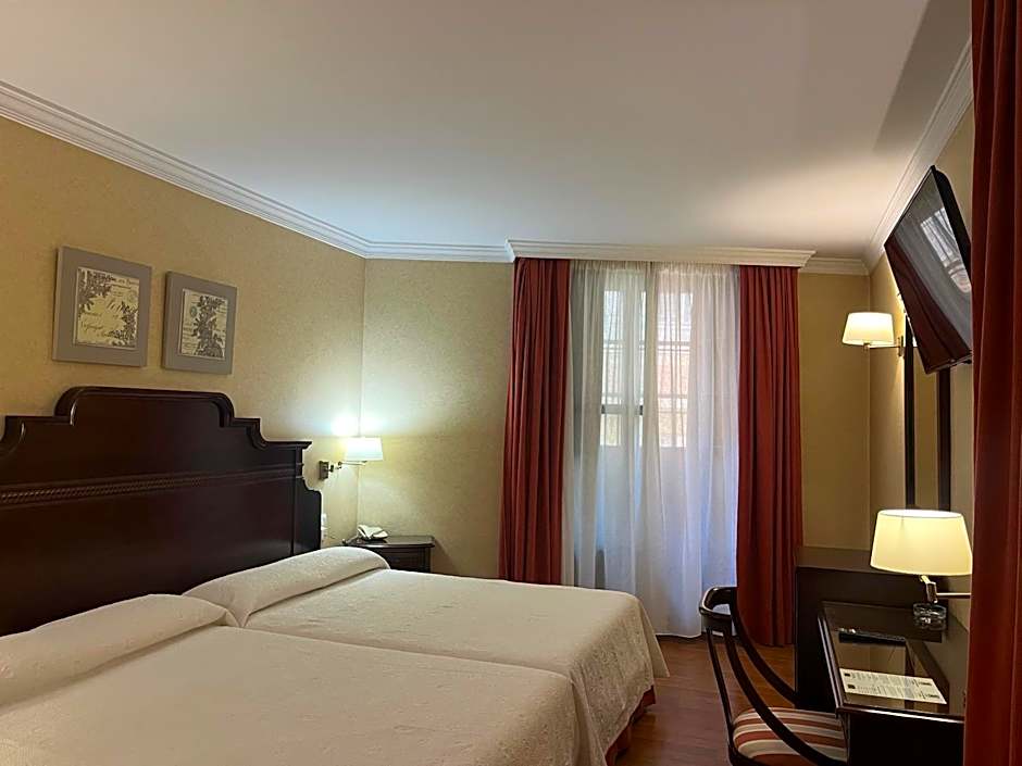 Hotel Santo Domingo Lucena
