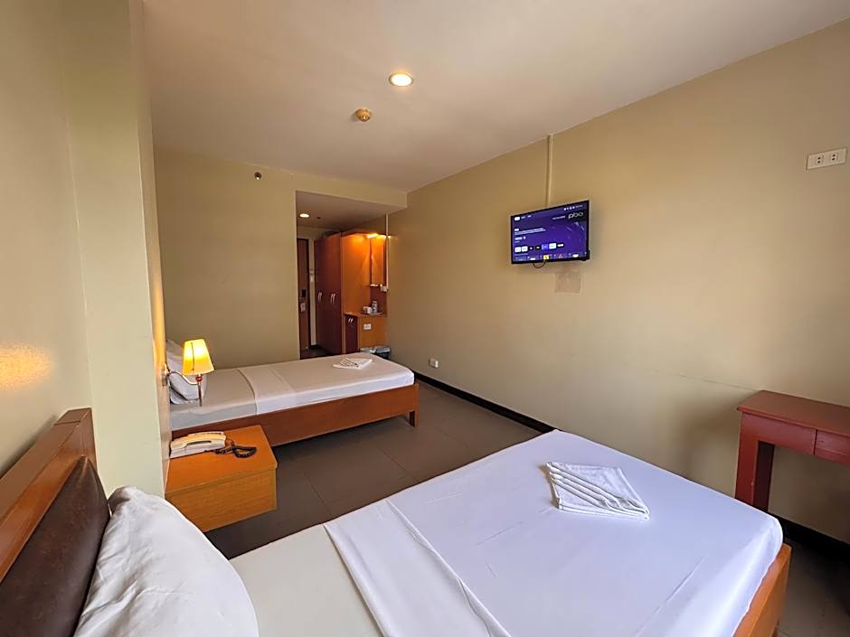 [ACTIVE] Fuente Oro Business Suites