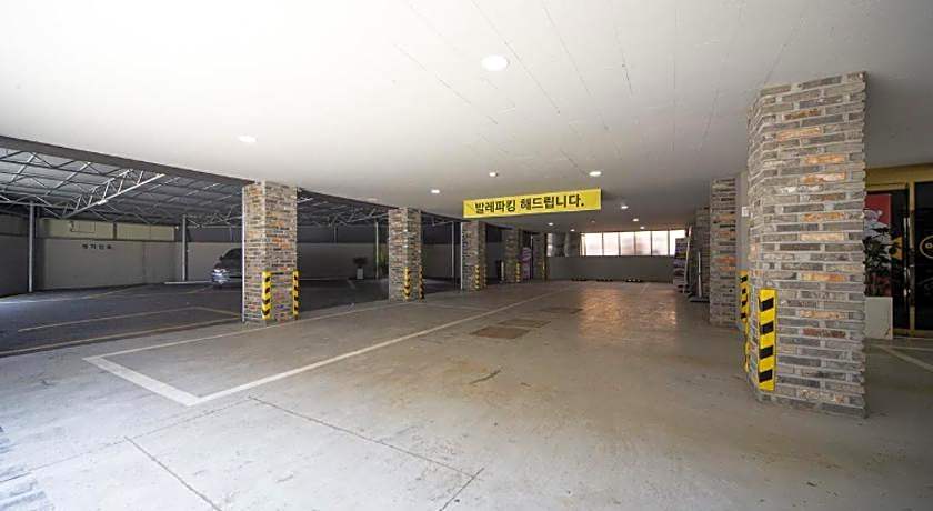 Hotel Yeogiuhtte Gwangju Baegun