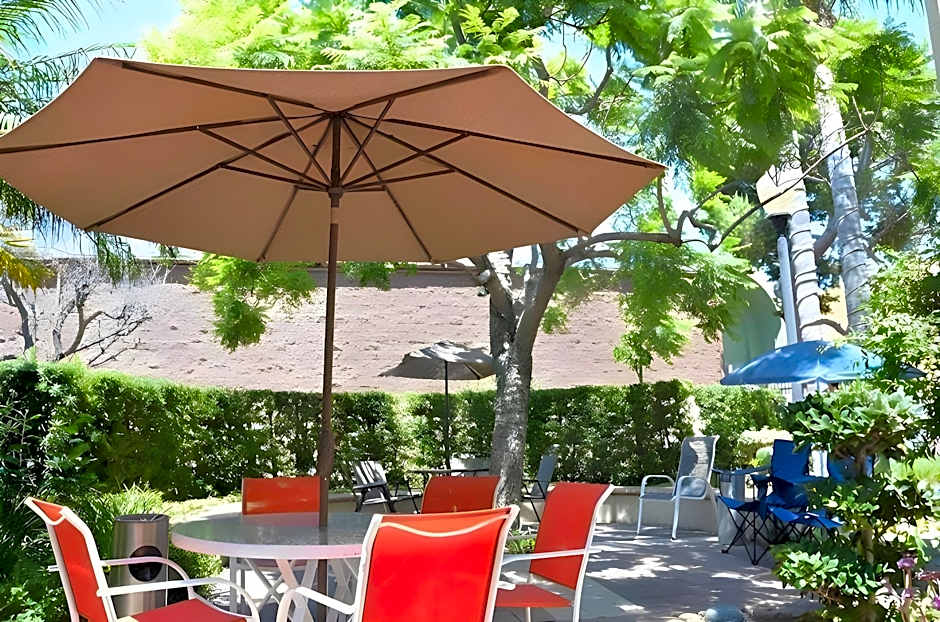 Hotel Pacific Garden