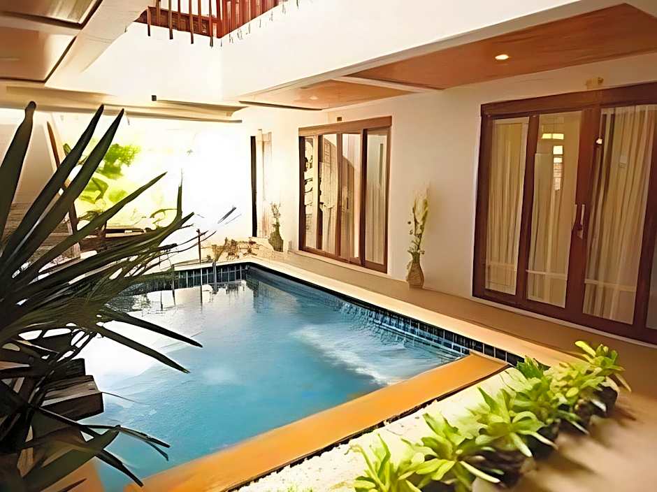 Marina Residence