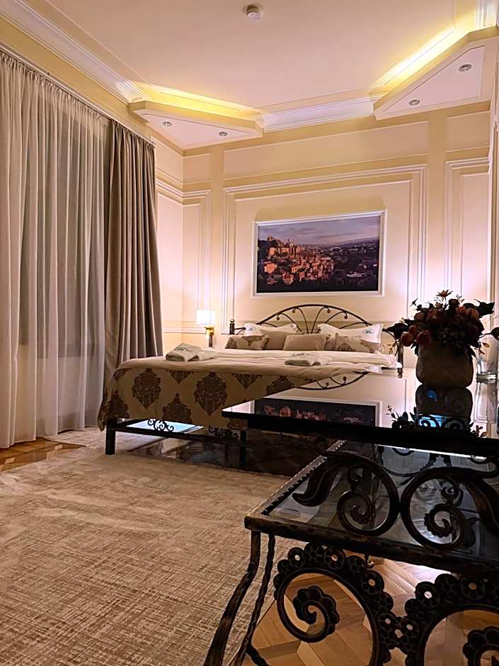 S&L Boutique Hotel