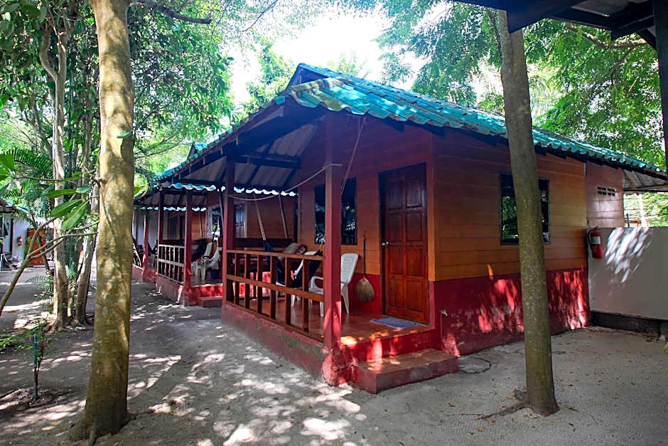 Family Song Koh Lipe