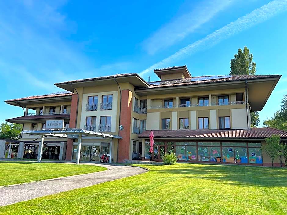 Hotel Legend
