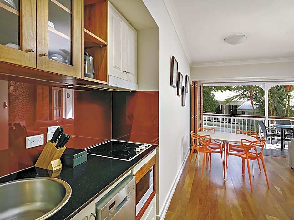 Mantra on the Inlet Port Douglas