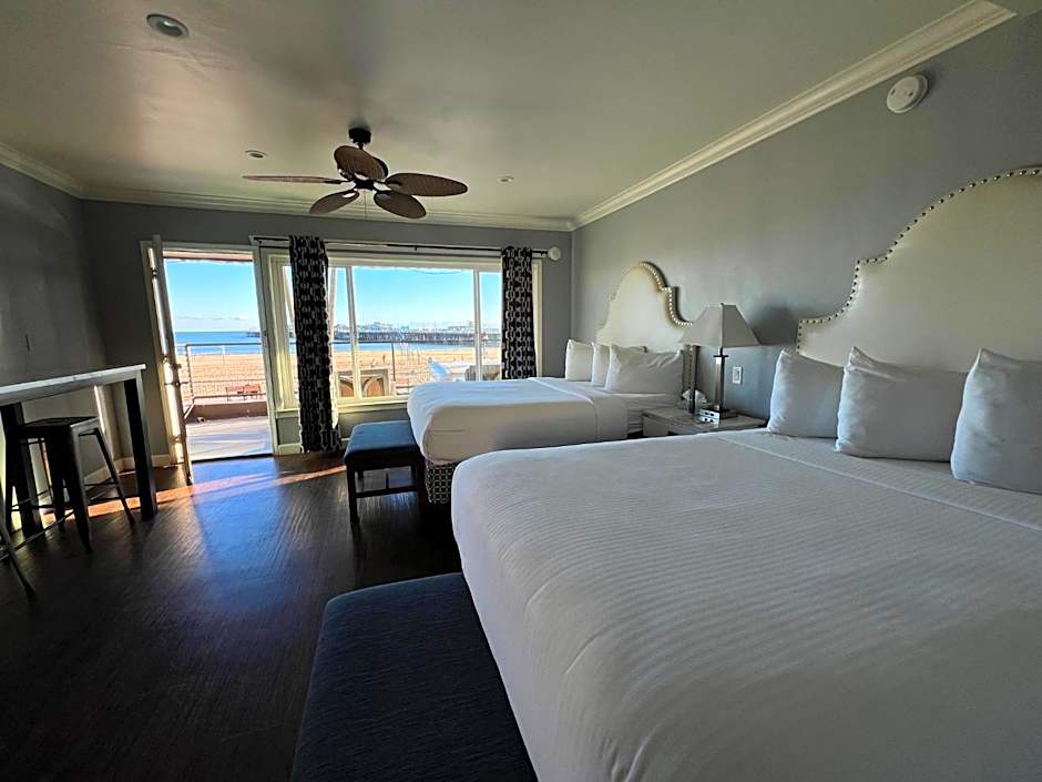 Casablanca Inn on The Beach