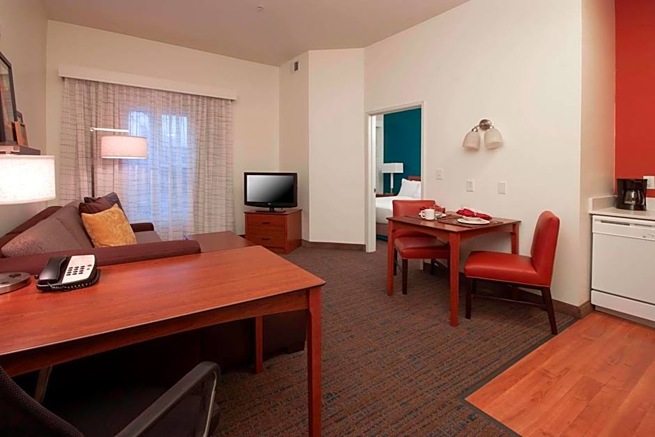 Residence Inn by Marriott Des Moines West at Jordan Creek Town Center