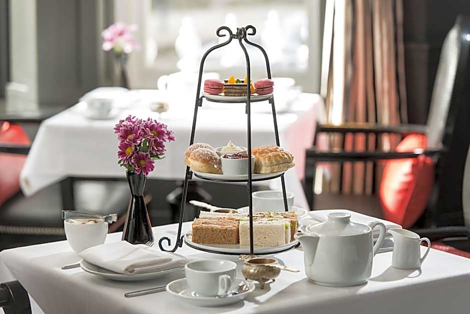 Park International Hotel