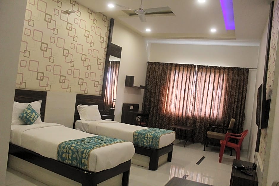 AMOGHRAJ Hotel shashinag