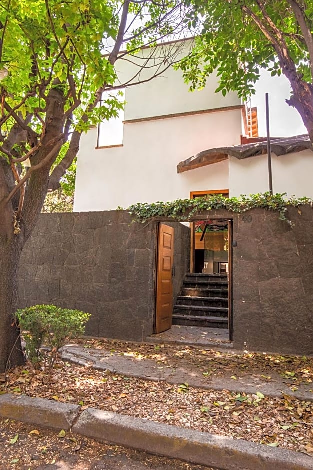 Casa Blanca in Coyoacan