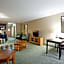 Holiday Inn Express and Suites Meriden By IHG