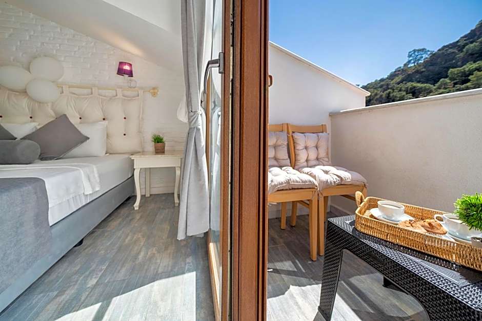 Ata Lagoon Beach Hotel