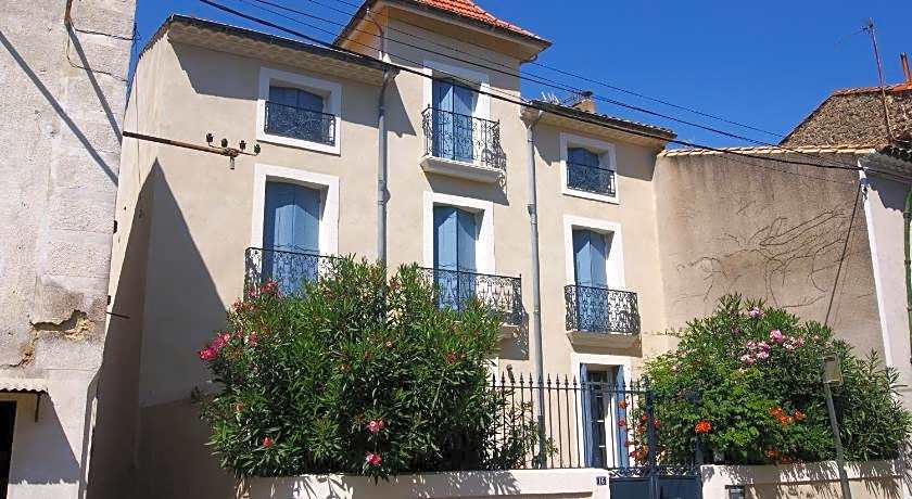 Le Petit Molière Chambres d'hôtes et gîte