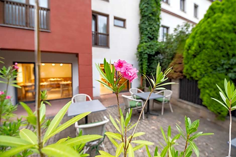 Aparthotel Faust