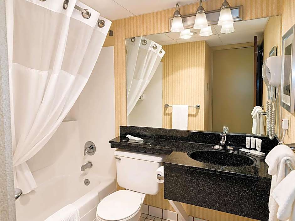 The Eddie Hotel Gillette