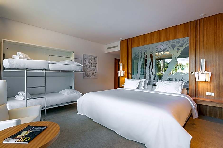 Onyria Marinha Boutique Hotel