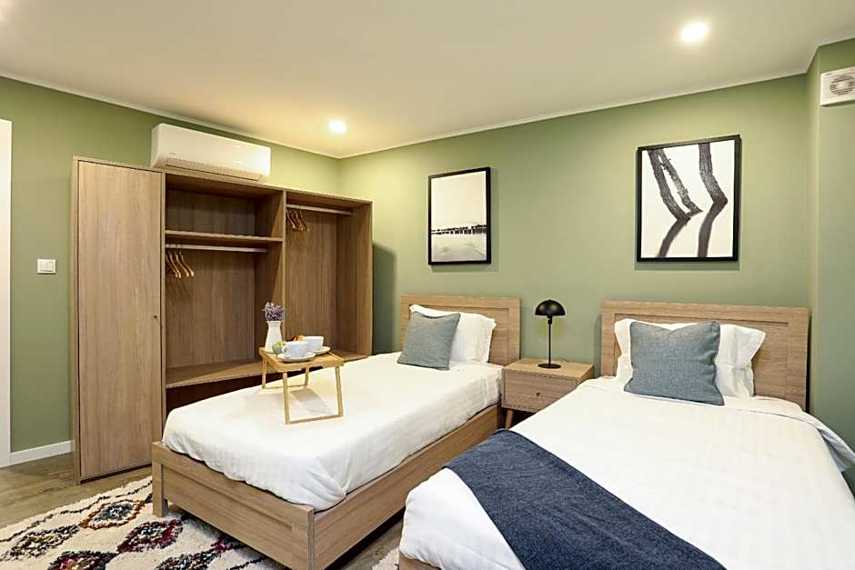 Loios Studios and Apartments