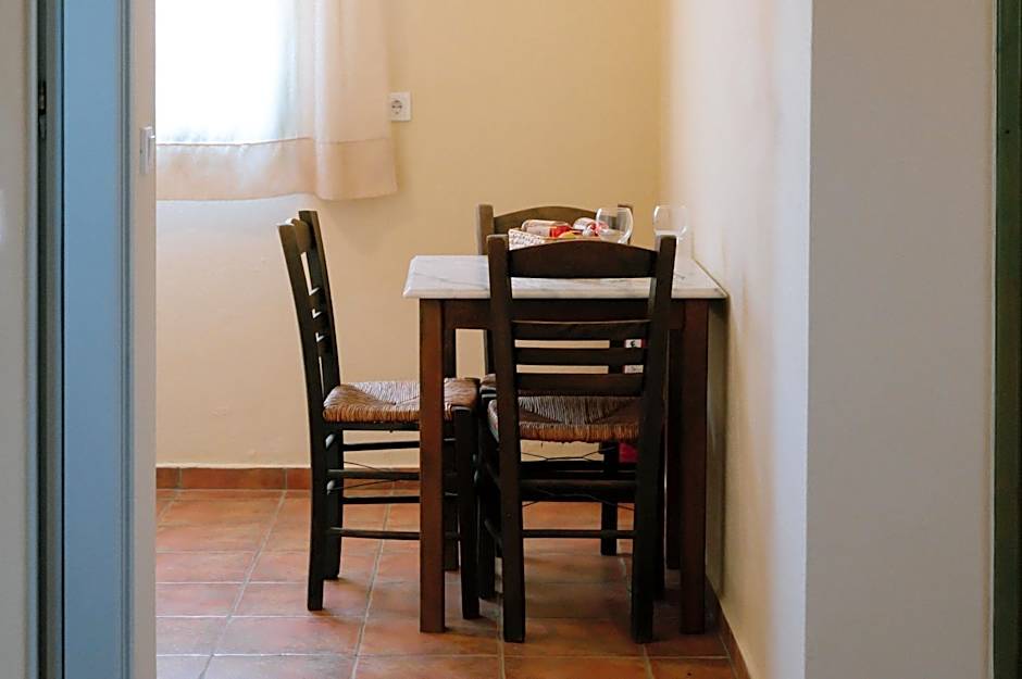 Mandilada Family Village - Seaview Villas