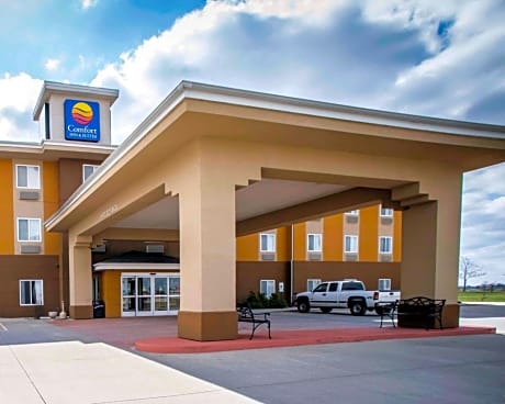 Comfort Inn & Suites Greenville I-70