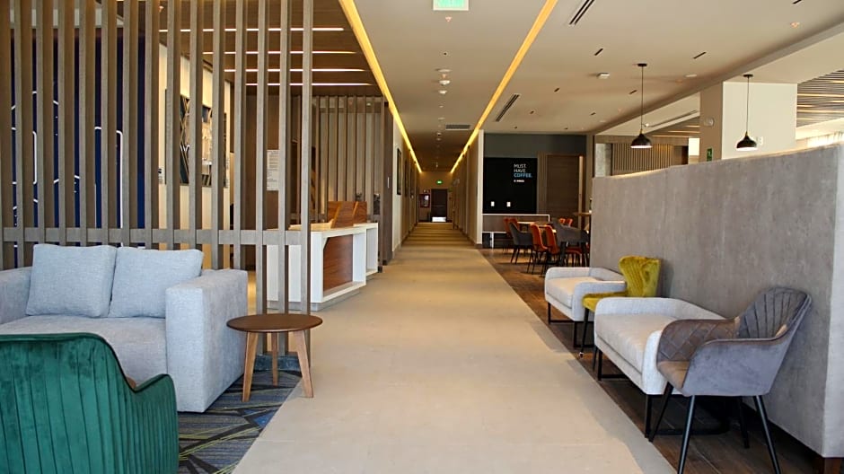 Holiday Inn Express - Monterrey - Fundidora By IHG