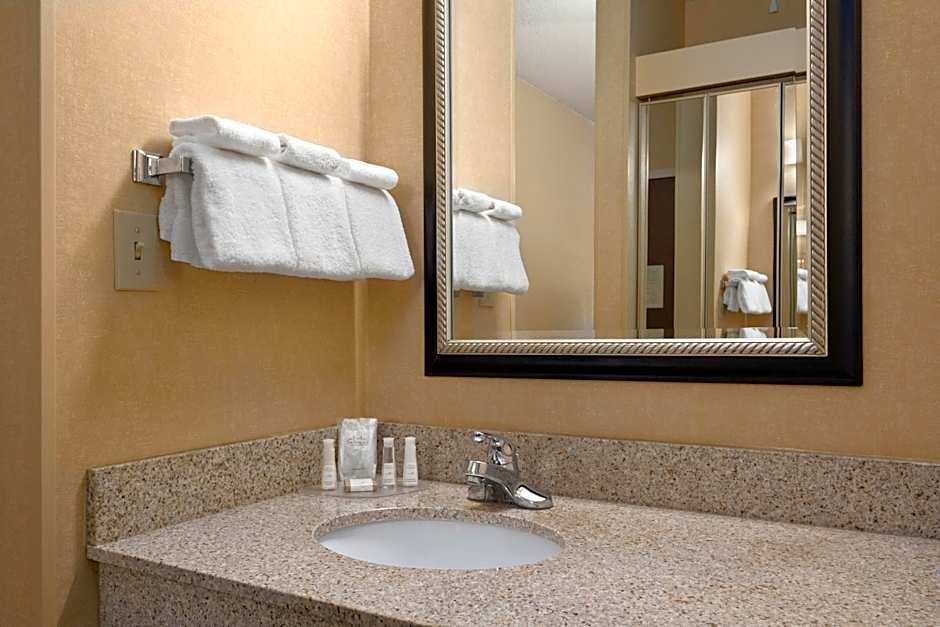 Baymont by Wyndham Columbia Northwest