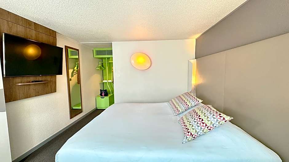 Campanile Epinay Sur Orge Hotel