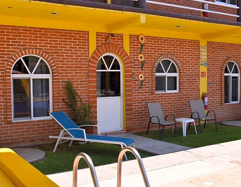 Hotel y Cabañas Quinta Los Cipreses