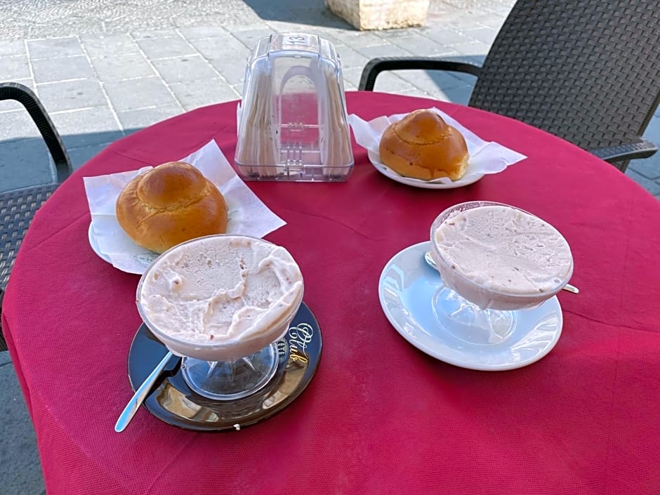 B&B Duomo Pizzo ApartHotel