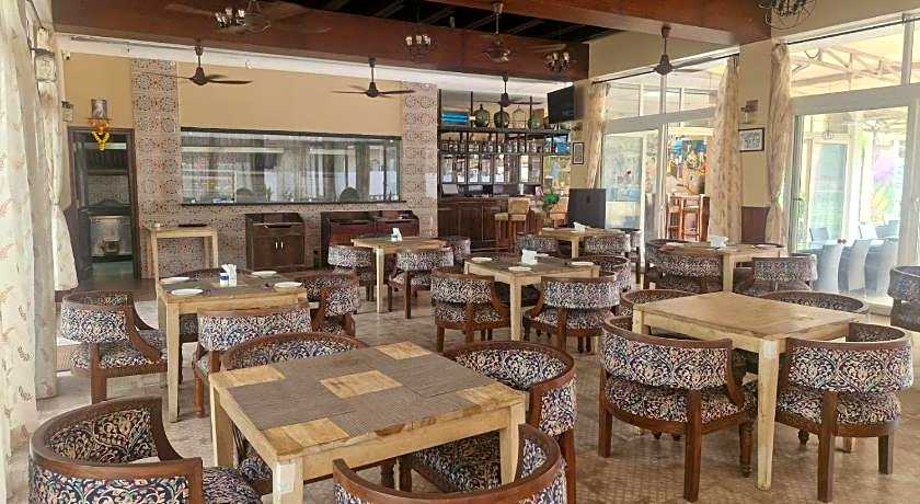 Silver Sands Serenity