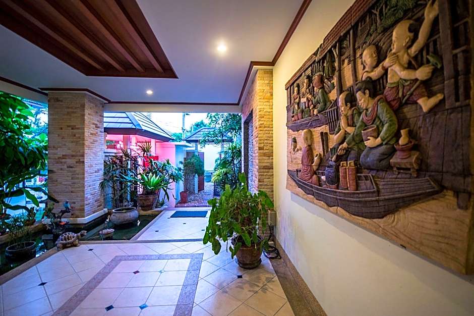 Neptune's Villa Hotel