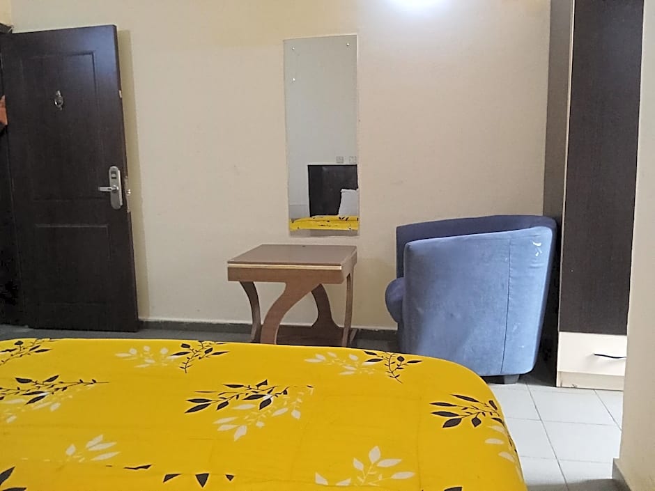 Dreamland Suites