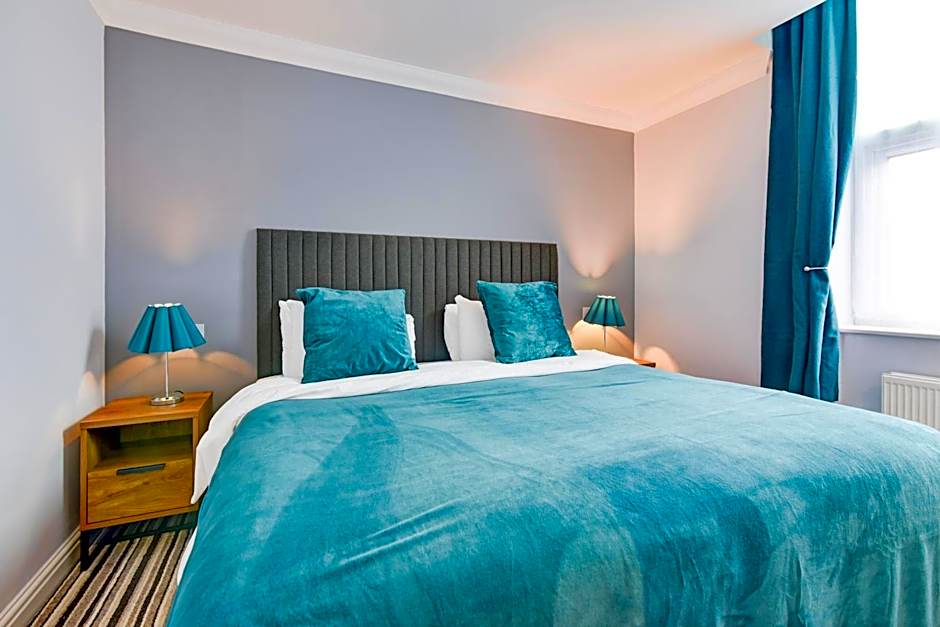 Aston Court Derby City Centre by Belvilla