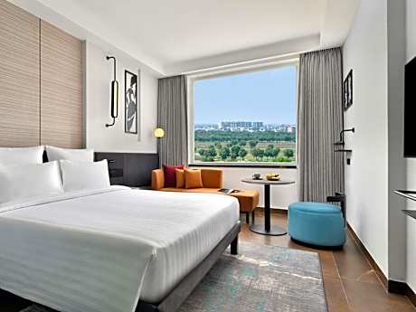 Superior King Room with Fort View: 10% Discount on Food & Beverage | 20% Discount on One Spa | Complimentary Welcome Drink | Happy Hours Offer - Buy 2 Get 1 Free on Alcoholic Beverages and Soft Beverages