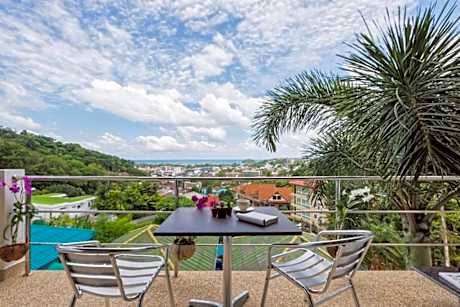 Superior Deluxe Double Room with Sea View