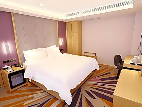 WH - Business Suite Bed Room