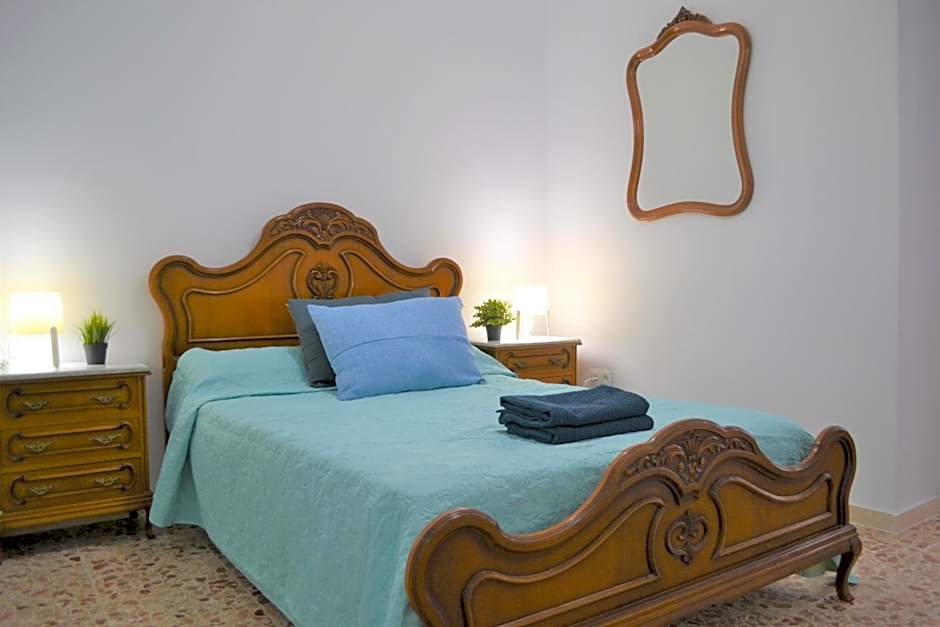 Lovely Studio Apartment with Terrace CB5EV