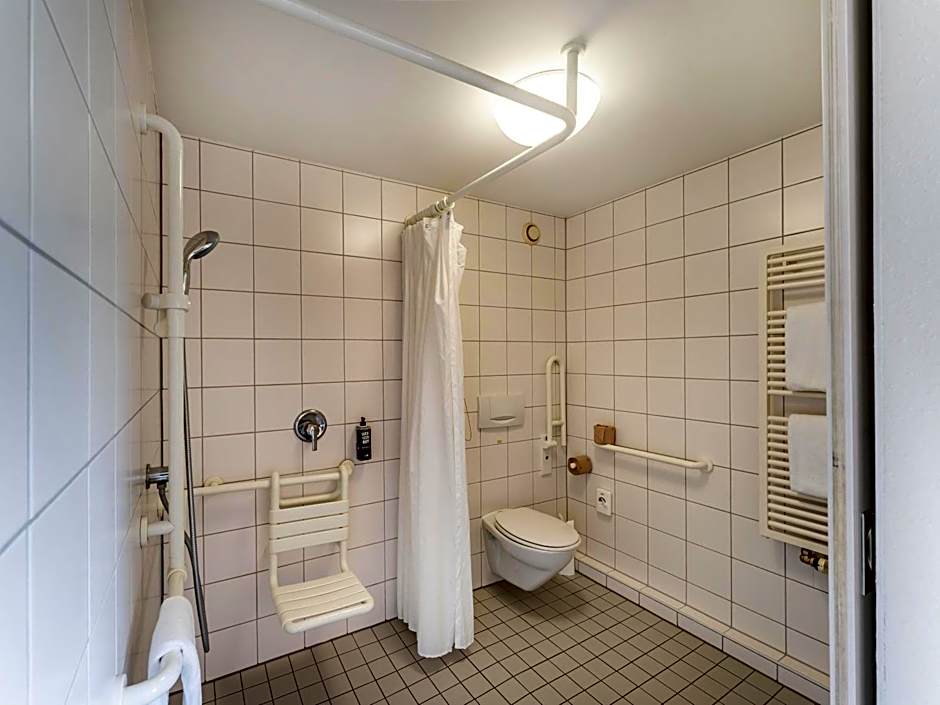 B&B HOTEL Freiburg-West