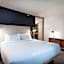 Courtyard by Marriott Columbus Airport