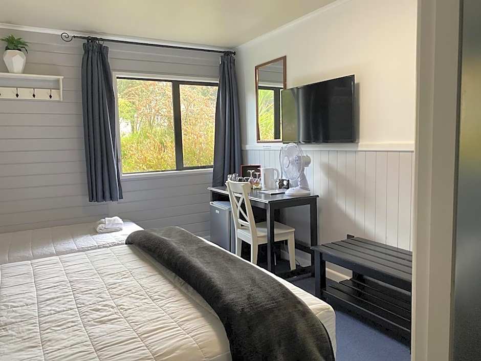 Lakefront Lodge Taupo