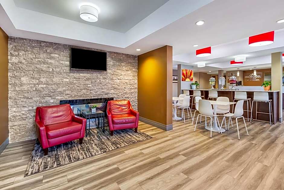 Microtel Inn & Suites by Wyndham Timmins
