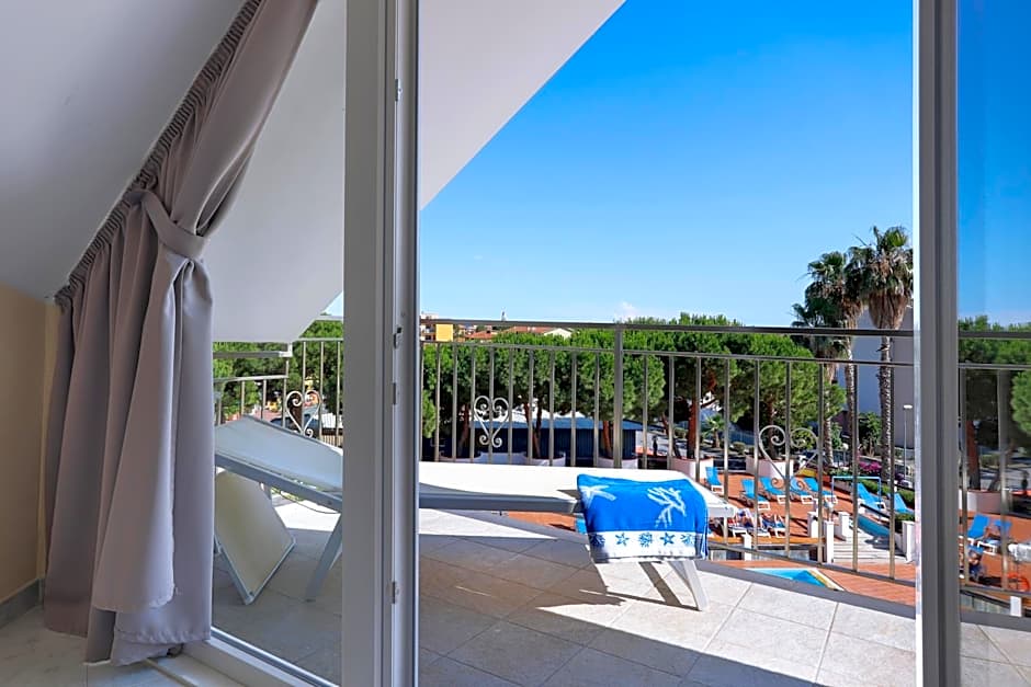 Diano Sporting Apartments