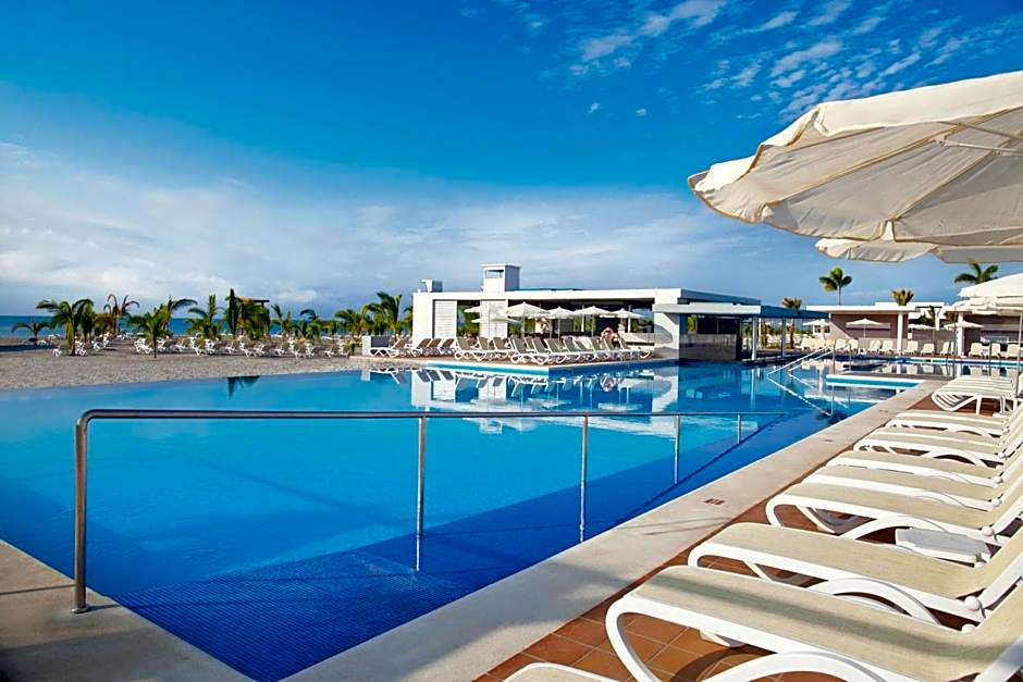 Riu Playa Blanca - All Inclusive